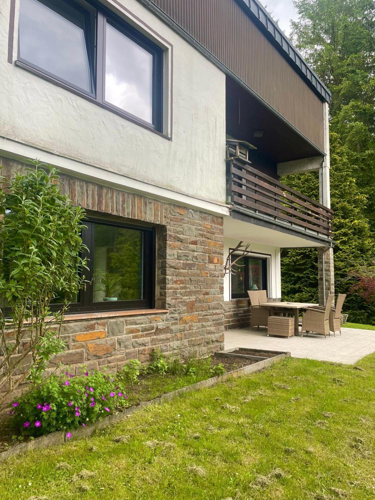 Talblick Chalet Blankenheim 블랑켄하임 외부 사진